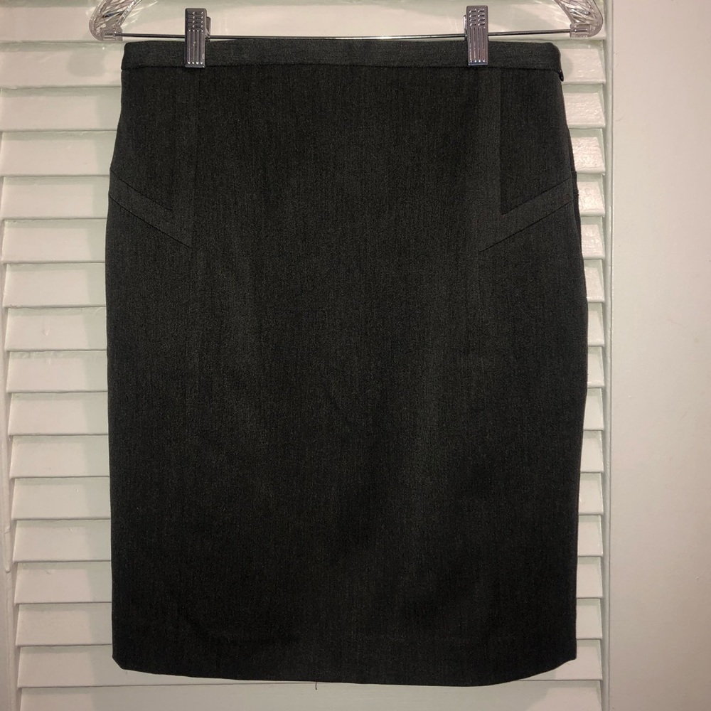 Express grey pencil skirt size 6